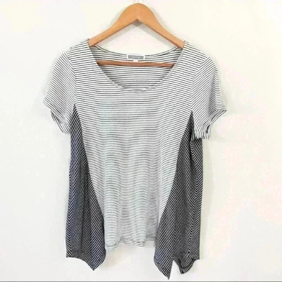 Pleione Tops - Pleione black and white knit top